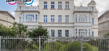 Wyjątkowy apartament w przedwojennej willi pod las