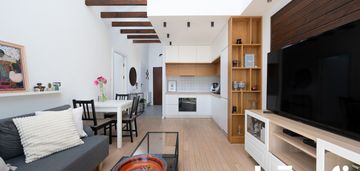 2-poziomy i 2 łazienki i 2 miejsca post. i premium