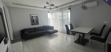 Piękne słoneczne taras 40m metro 2xgaraż