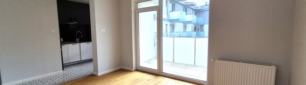 Elegancki apartament 2 pokoje, balkon, komórka
