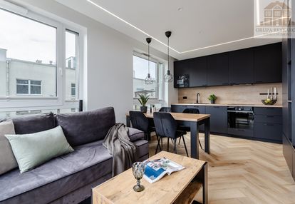 Garaż w cenie | 3 pokoje z ogródkiem 167 m²