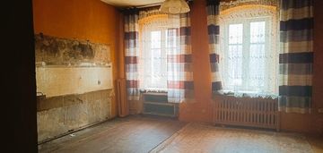 Mieszkanie z potencjałem w ładnej kamienicy