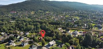 Działka budowlana nad rzeką w górach