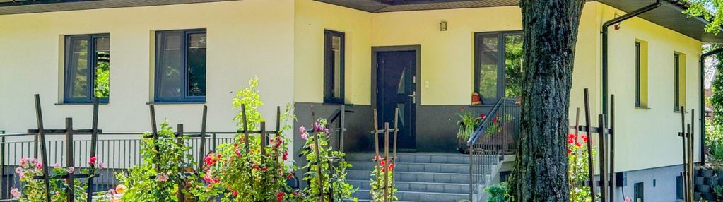 Dom z dużą działka i ogrodem - łąkoć