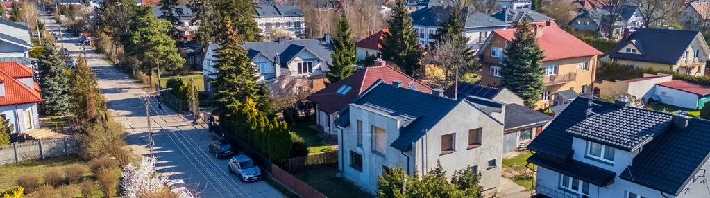 Dom 151 m² dwulokalowy w kobyłce do wykończenia.