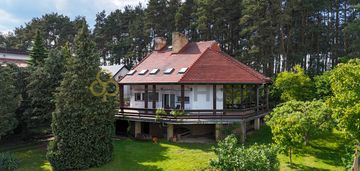 Niespotykany dom wolnostojący w bryle ośmiokąta!
