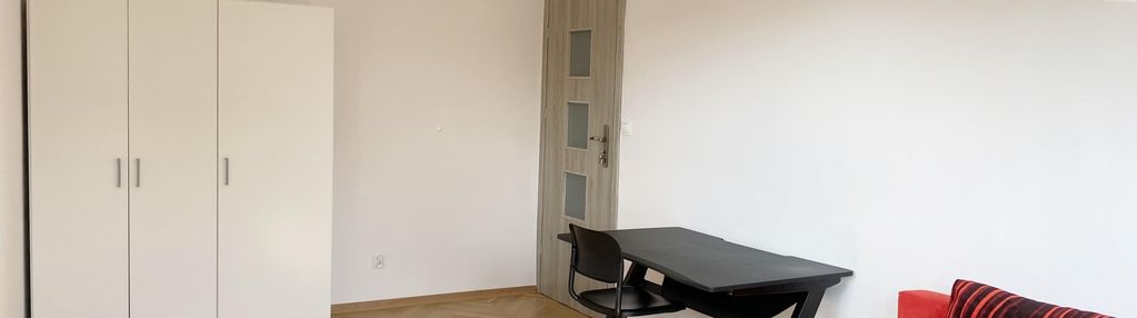 Do wynajęcia duży pokój dla 1 lub 2 osób przy ul. pereca we wrocławiu