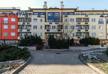 Wysokie 3,1m| przestronne | 2 pokoje | metro | las