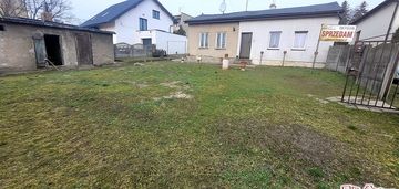 Dom 2 rodzinny,działka 489m2 w centrum lipna!