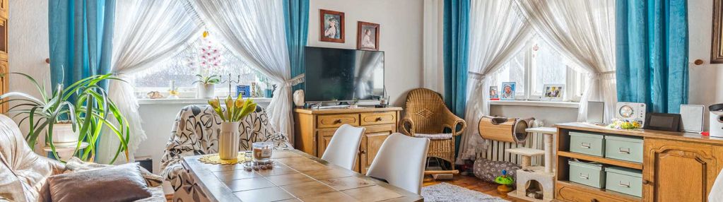 Dwupoziomowe mieszkanie, duży balkon z widokiem!