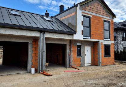 Nowoczesny bliźniak pod warszawą