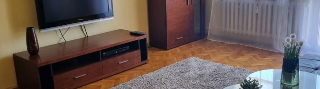 Przestronne 2- pokojowe mieszkanie blisko centrum