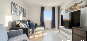 2-pokojowe, osobna kuchnia, duży balkon