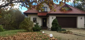 Dom z dużym ogrodem w Katowicach Podlesiu