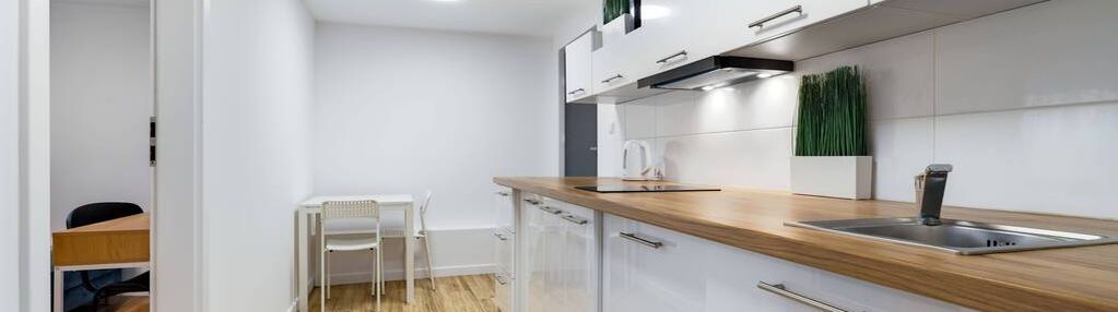 Inwestycja w topowej lokalizacji- metro, sgh, park