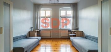 2 rozkładowe pokoje w centrum | oddzielna kuchnia