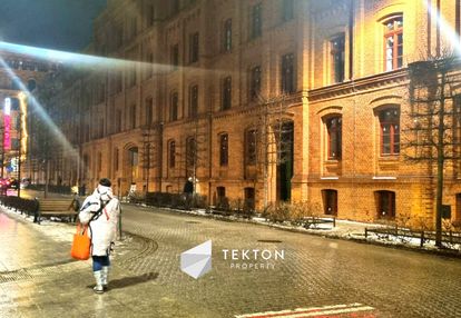 Super lokalizacja, wyposażenie i parking w cenie!