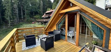 Jezioro, góry, jacuzzi – domek na cały rok