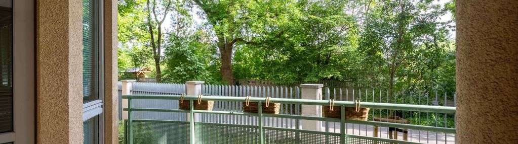 91,6 m² + komórka + garaż + balkon + zieleń