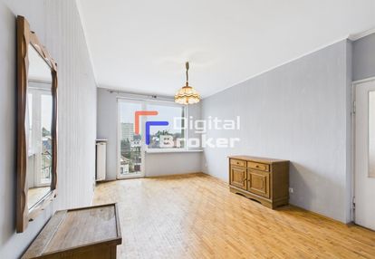 52 m / 2 pok / świetna lokalizacja / winda / parki