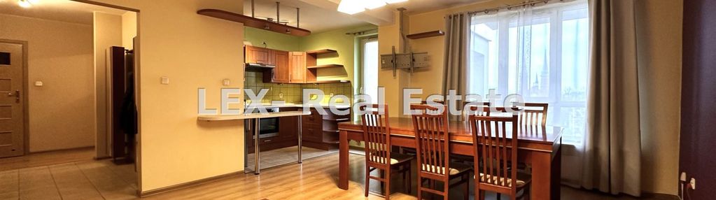 Apartament 83 m2 w ścisłym centrum pruszkowa.