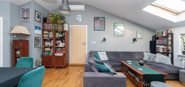 Dwustronne 2-pokojowe mieszkanie w starej miłośnie