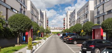 Studio na 5-tym piętrze, os. mozarta prądnik biały