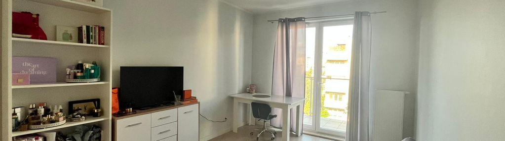 Pokój 20m2 w mieszkaniu 3 pokojowym