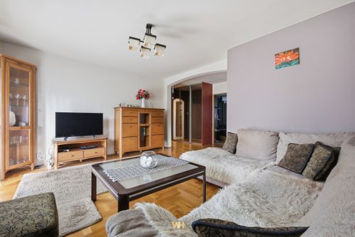 4 pokoje z widokiem na zieleń i cisza i balkon