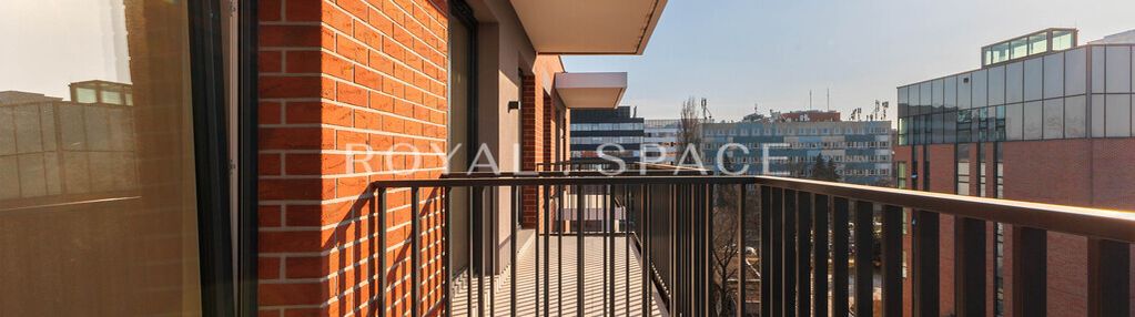 Kawalerka na ostatnim piętrze z widokiem na wawel