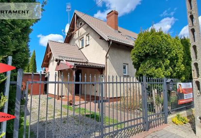 Dom blizniak, centrum, 3 pokoje, ogródek, garaż