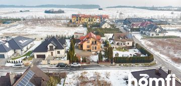 Przestrzenny dom w spokojnej okolicy