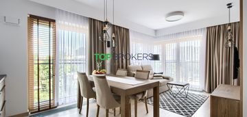 Komfortowe trzy pokoje w ścisłym centrum, klima