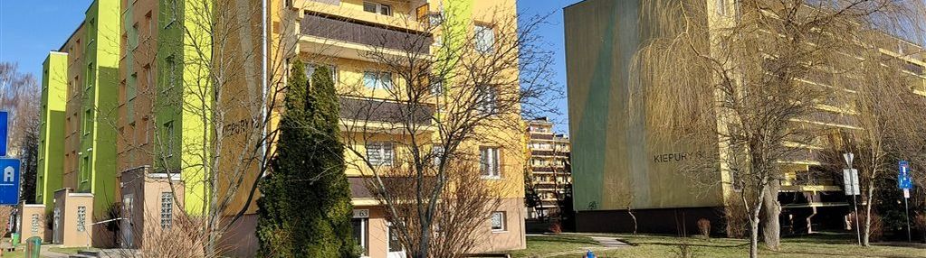 2-pokojowe mieszkanie z dużym balkonem – zabobrze