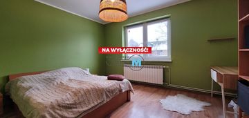 Przytulny dom jednorodzinny w leśnym otoczeniu