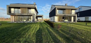 Ostatni dom w stanie deweloperskim, bielawa/asw