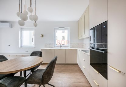 4 pokoje/wysoki standard/ogródek 120m2