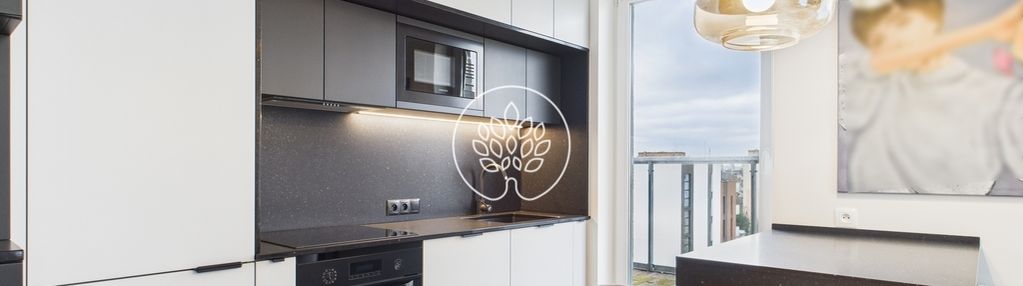 Atrium hit 84,4 m 8 piętro, taras,