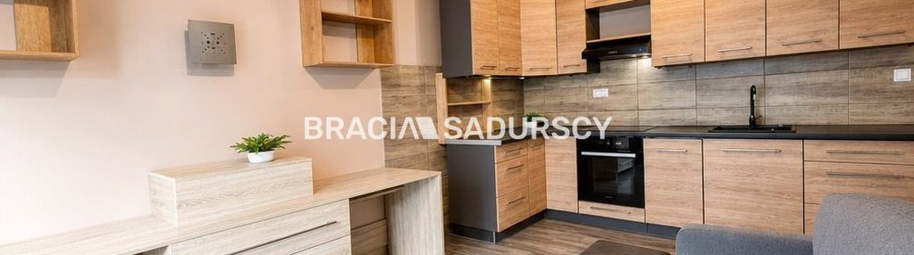 2 pok| duży balkon|miejsce postojowe|ul.niebyła