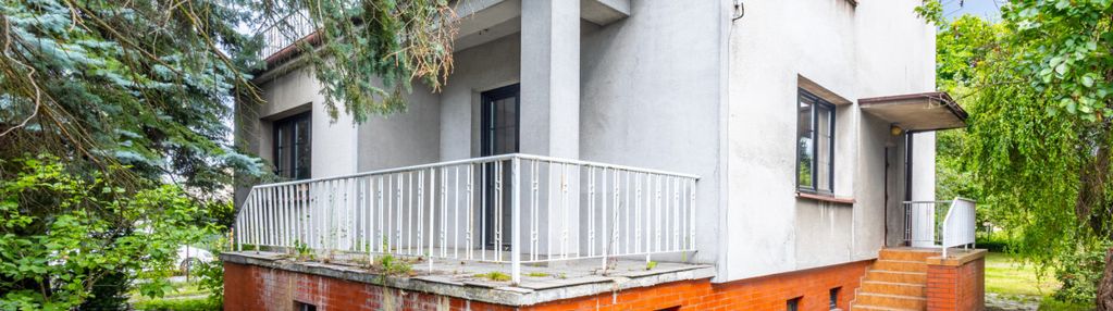Przestronny dom w centrum zduńskiej woli
