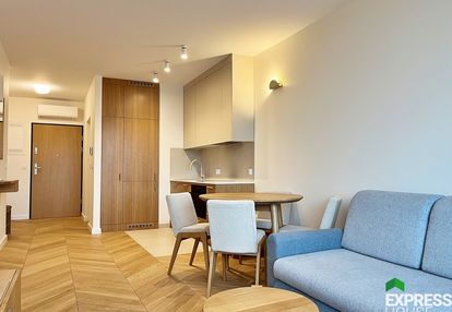 Apartament 45 m² z garderobą w centrum