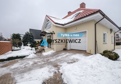 Rezydencja na pogórzu z pięknym ogrodem