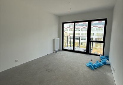 2 pokoje / balkon / wysoki standard
