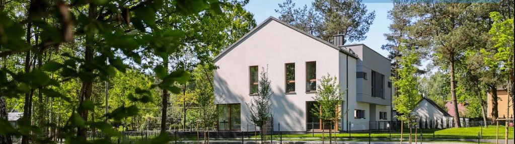 Gotowe__miejsce na 2 auta__leśny plac zabaw