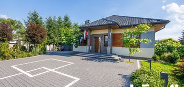 Dom z ogrodem w stronę słońca – chmielnik