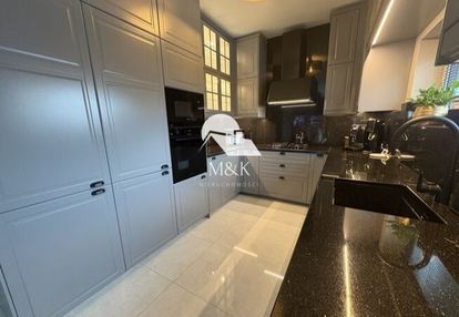 Nowoczesny w pełni wyposażony lokal premium