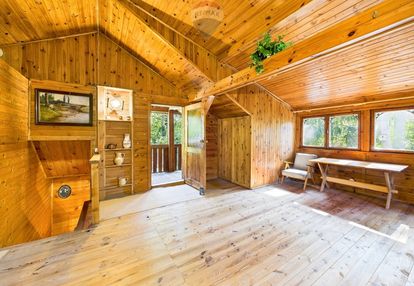 Leśny dom letniskowy