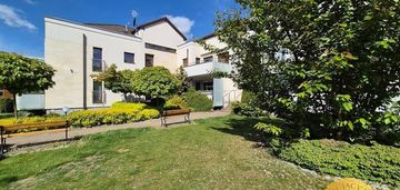 Prestiżowe miejsce, jak w parku, zamykany teren !!