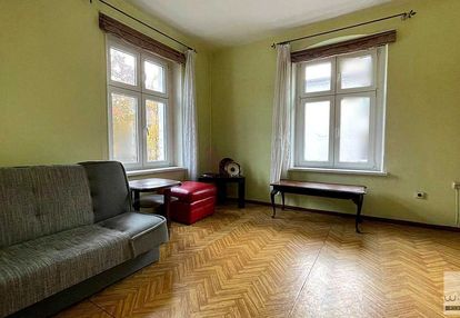 Mieszkanie do remontu przy parku w cichej okolicy