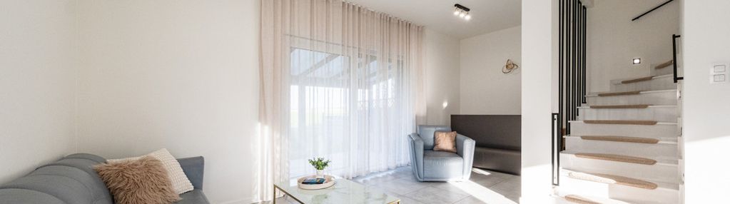 Gołuski| bliźniak| ogród| automatyczna brama|taras